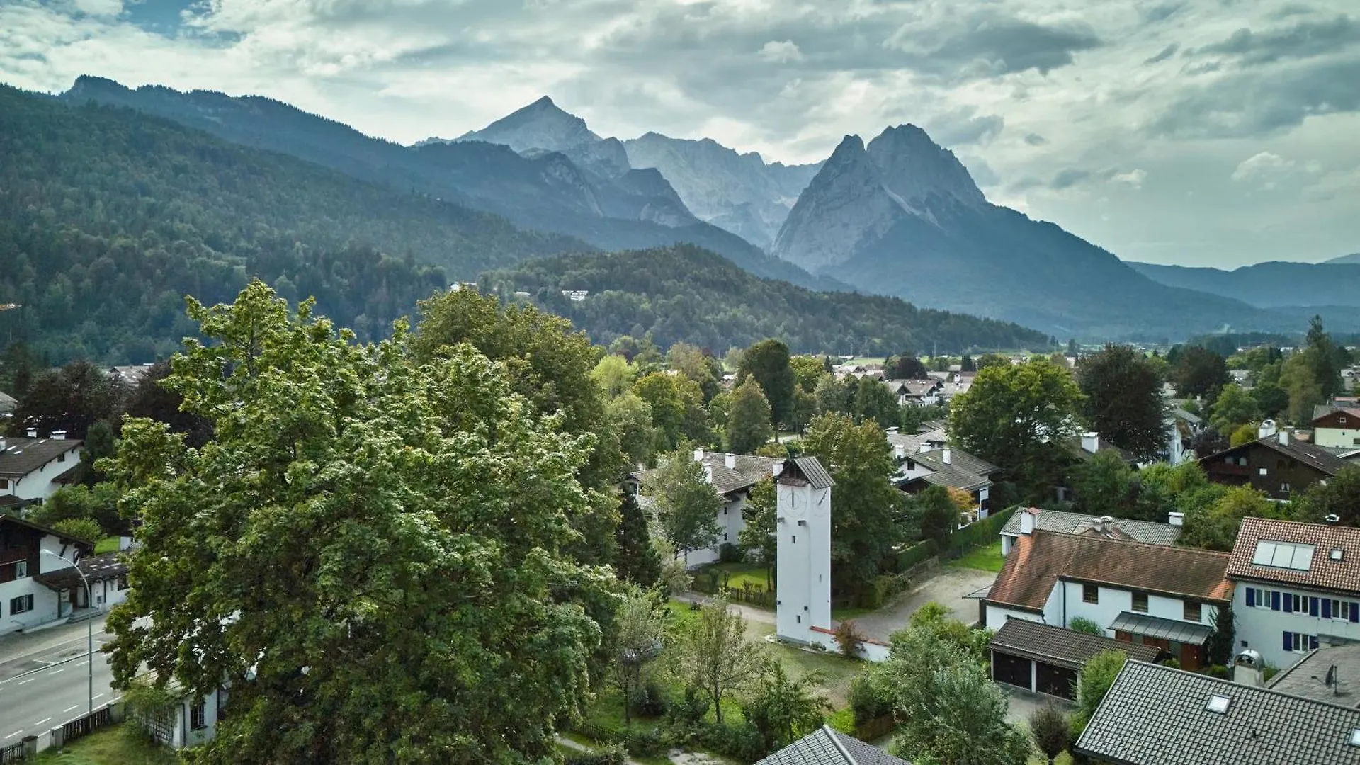 Chalet Bergzauber Garmisch-Partenkirchen 0*,